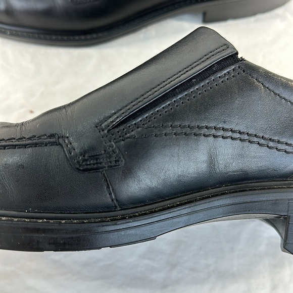 ECCO Casual Leather Slip On Shoes - Picture 8 of 9